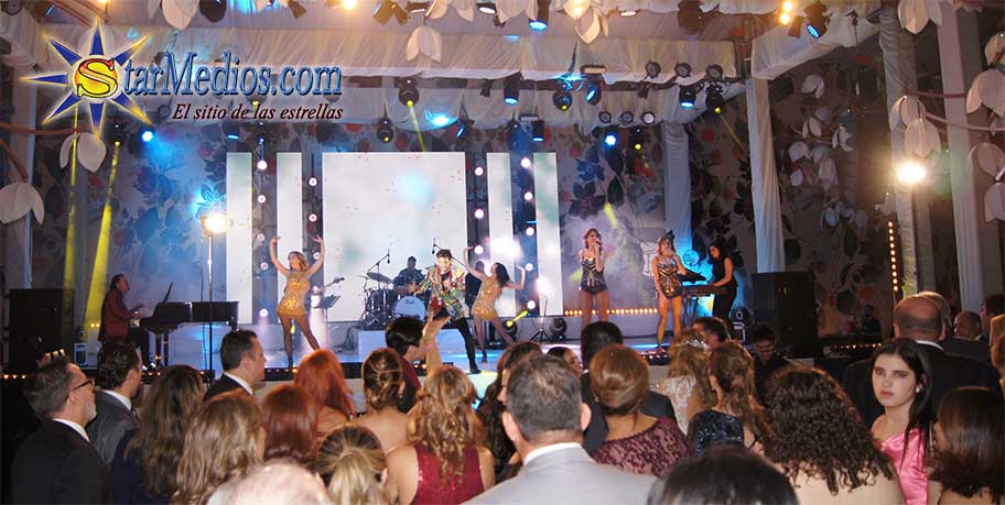 quinceanera con grupo musical contrataciones starmedios